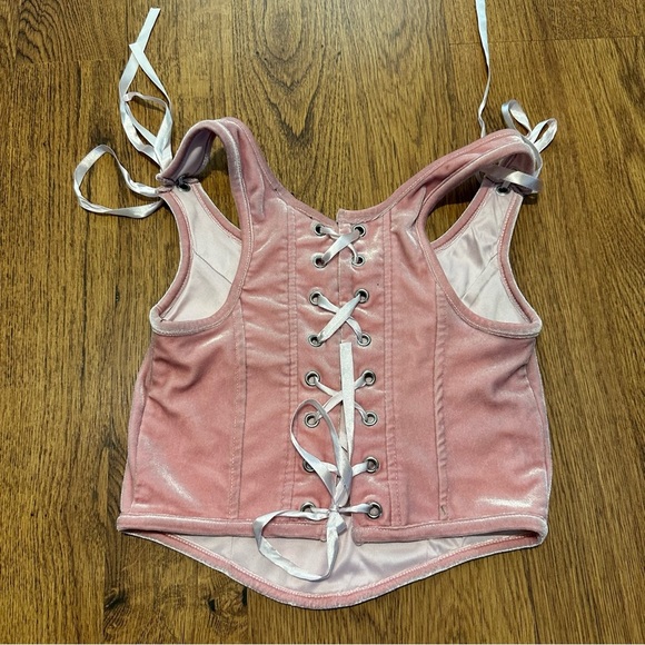 Hot Topic Pink Velvet Lace Up Crop Corset Size Medium Gothic sleeveless - Picture 5 of 9